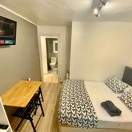 Διαμέρισμα Nuevas Con Bano Privado Frente Al Metro St Mwc Barcelona-fira