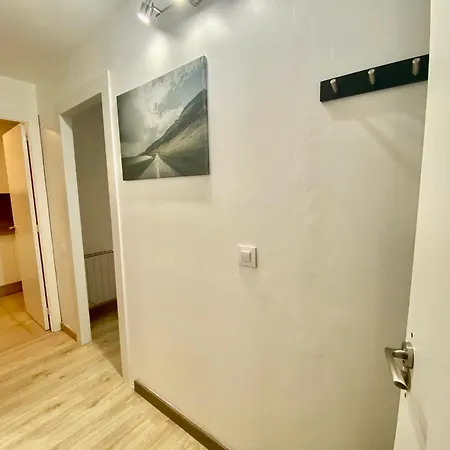 Nuevas Con Bano Privado Frente Al Metro St Mwc Barcelona-fira *