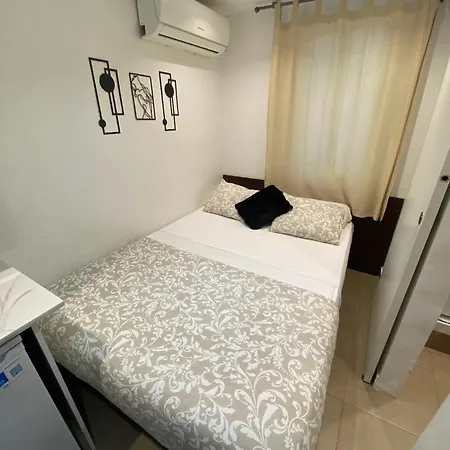 Διαμέρισμα Nuevas Con Bano Privado Frente Al Metro St Mwc Barcelona-fira