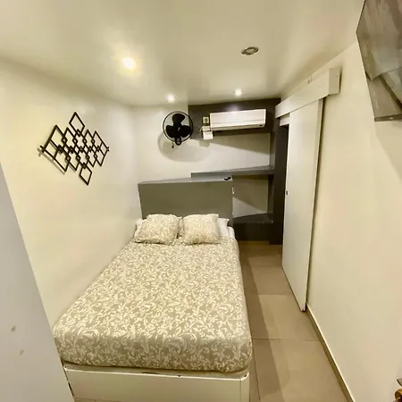 아파트 Nuevas Con Bano Privado Frente Al Metro St Mwc Barcelona-fira